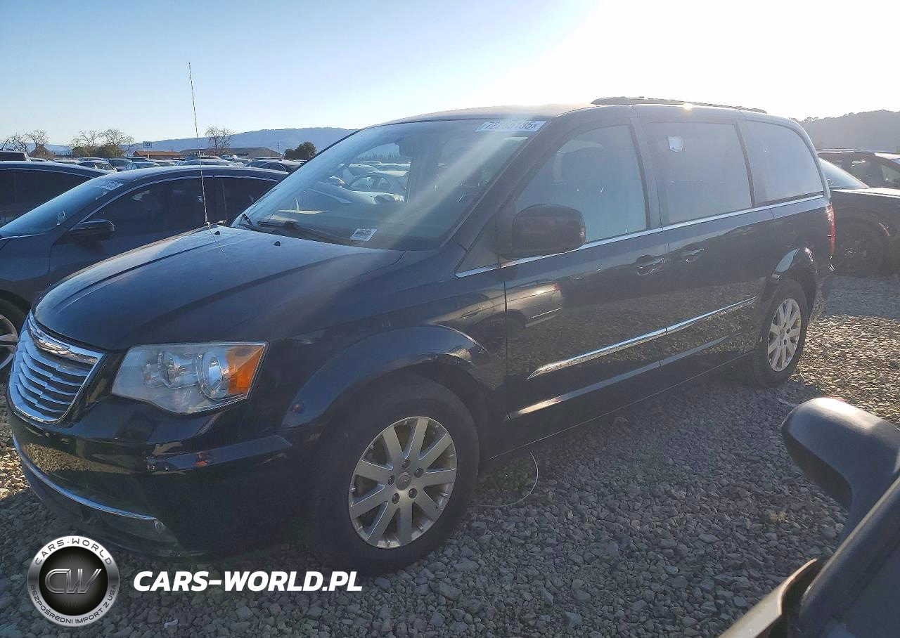 2016 Chrysler Town & Country Touring