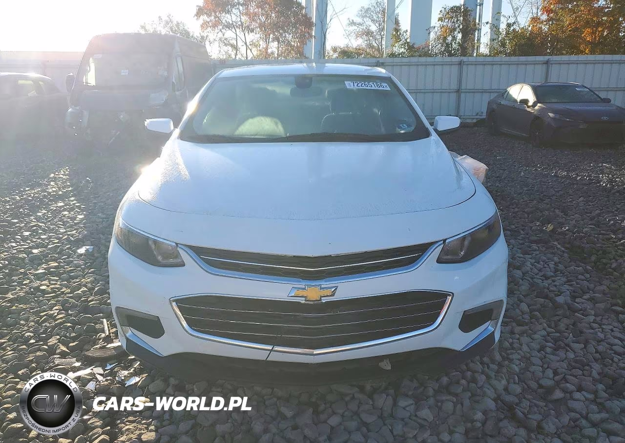 2018 Chevrolet Malibu Lt VIN:1G1ZD5ST1JF290840 - 5