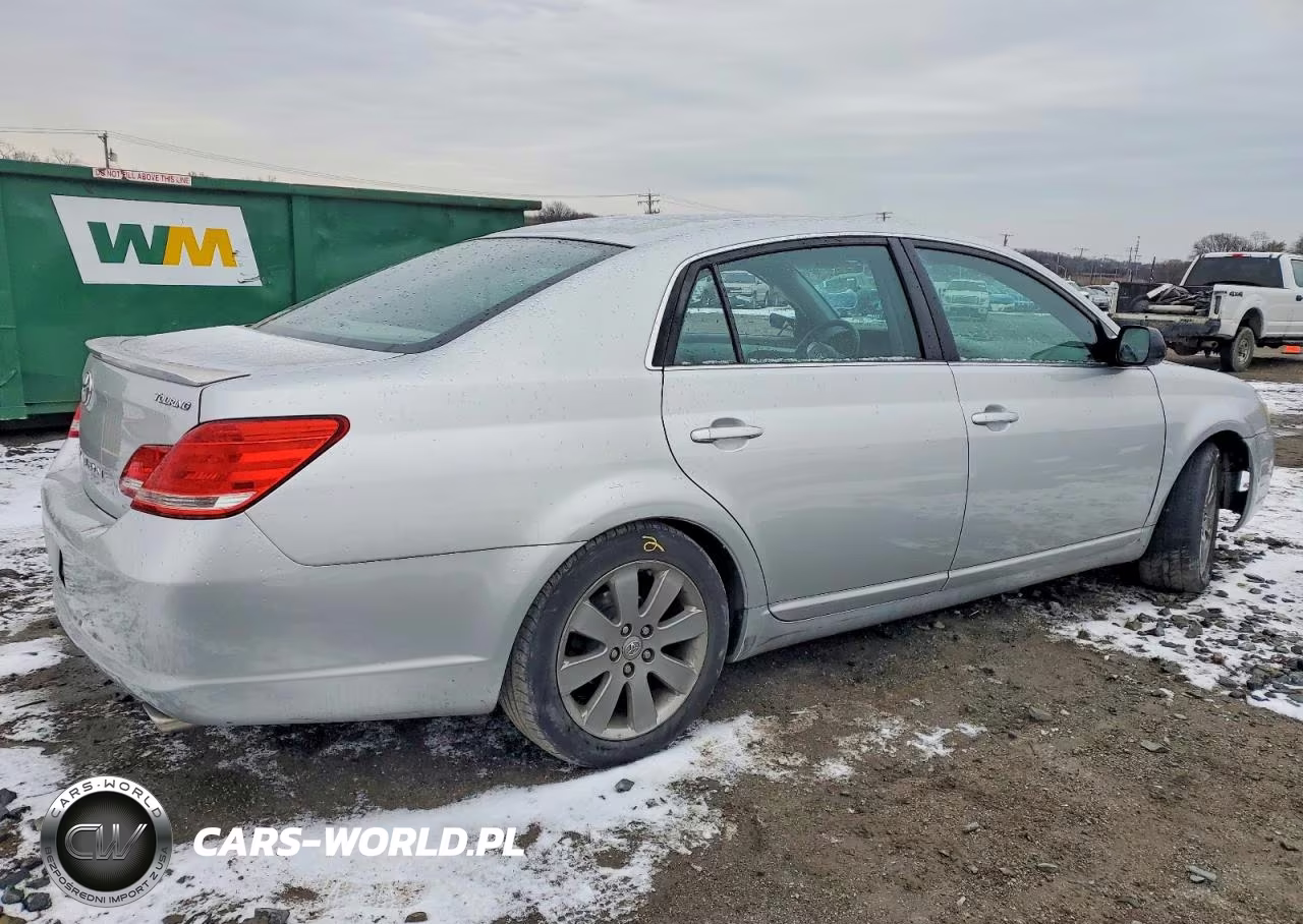 2005 Toyota Avalon Xl VIN:4T1BK36B75U028743 - 3