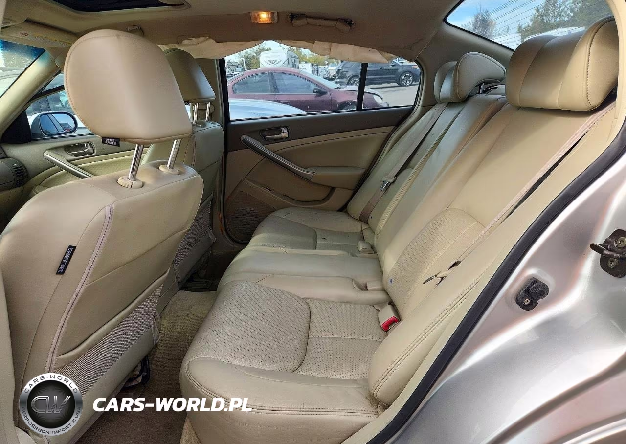 2004 Infiniti G35 Base VIN:JNKCV51FX4M710373 - 10