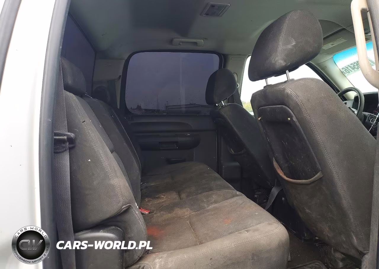 2011 Chevrolet Silverado C1500 Ls VIN:3GCPCREA1BG200735 - 10