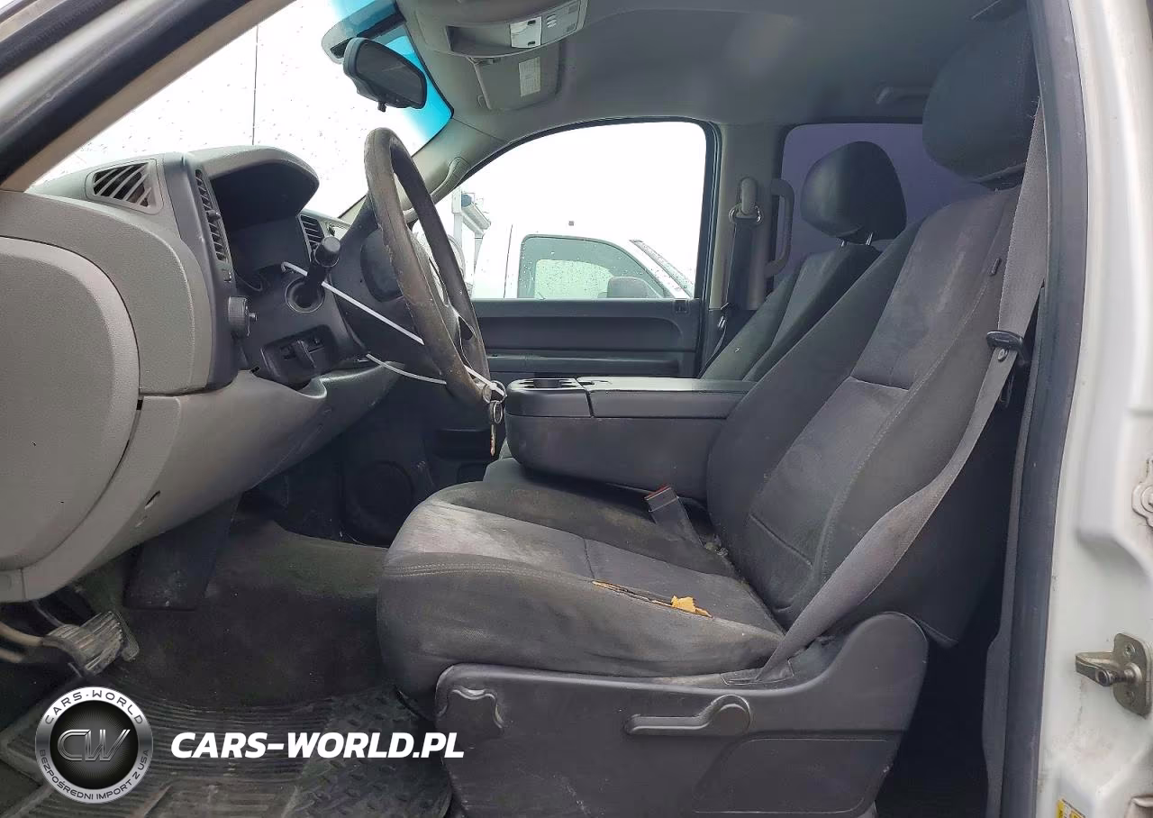 2011 Chevrolet Silverado C1500 Ls VIN:3GCPCREA1BG200735 - 7