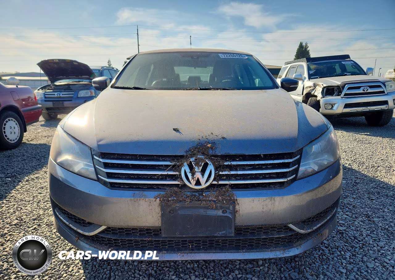 2014 Volkswagen Passat S VIN:1VWAT7A36EC071560 - 5