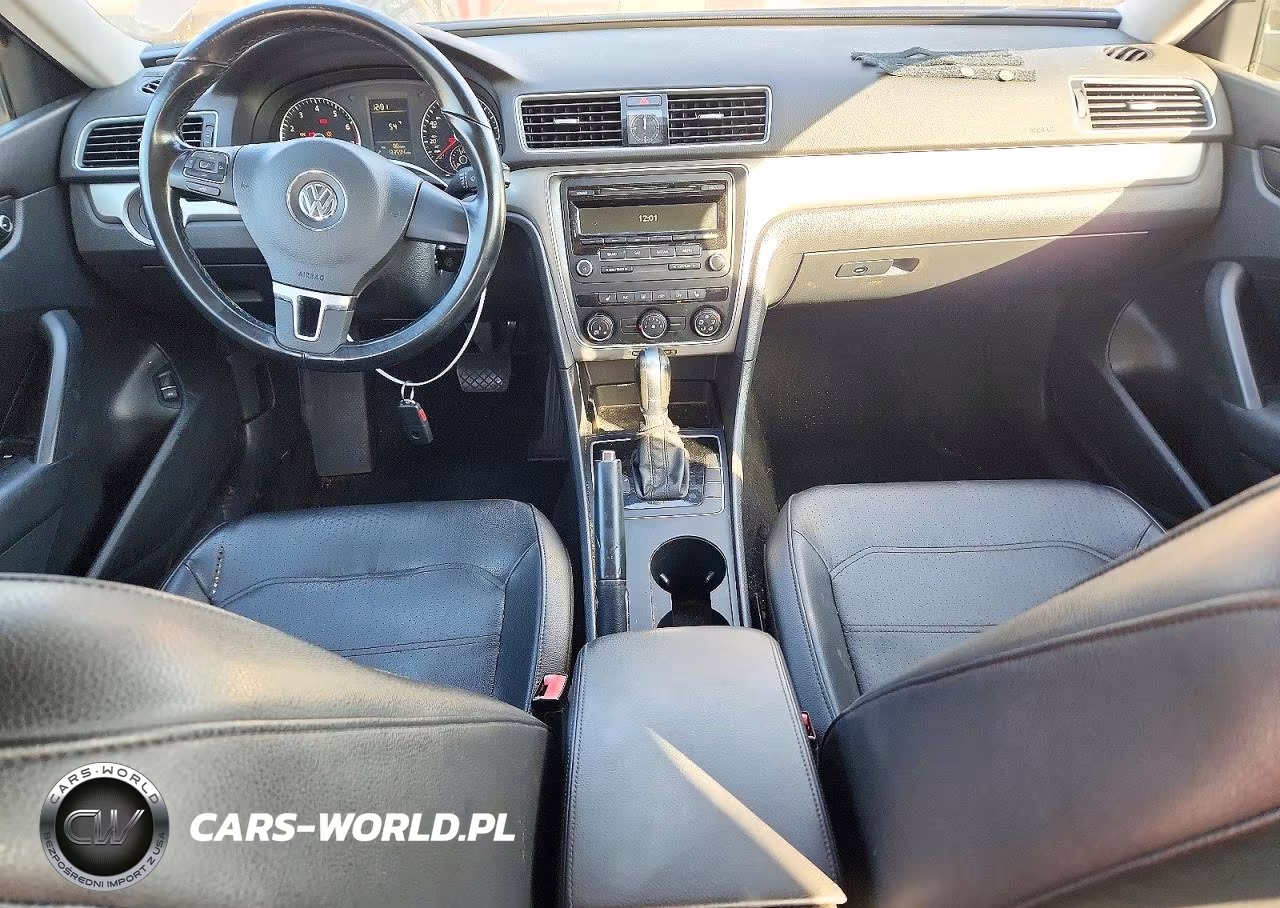 2014 Volkswagen Passat S VIN:1VWAT7A36EC071560 - 8