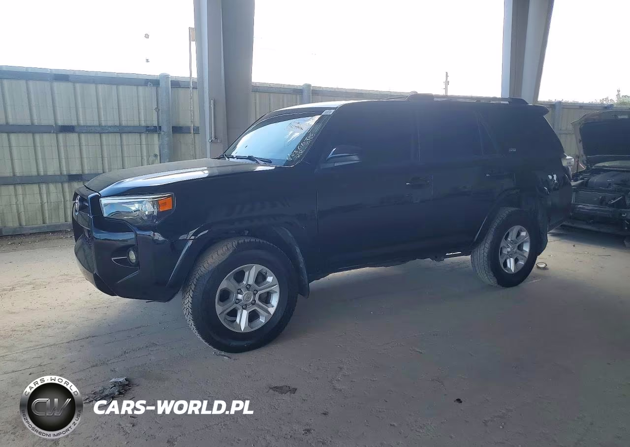2020 Toyota 4Runner Sr5