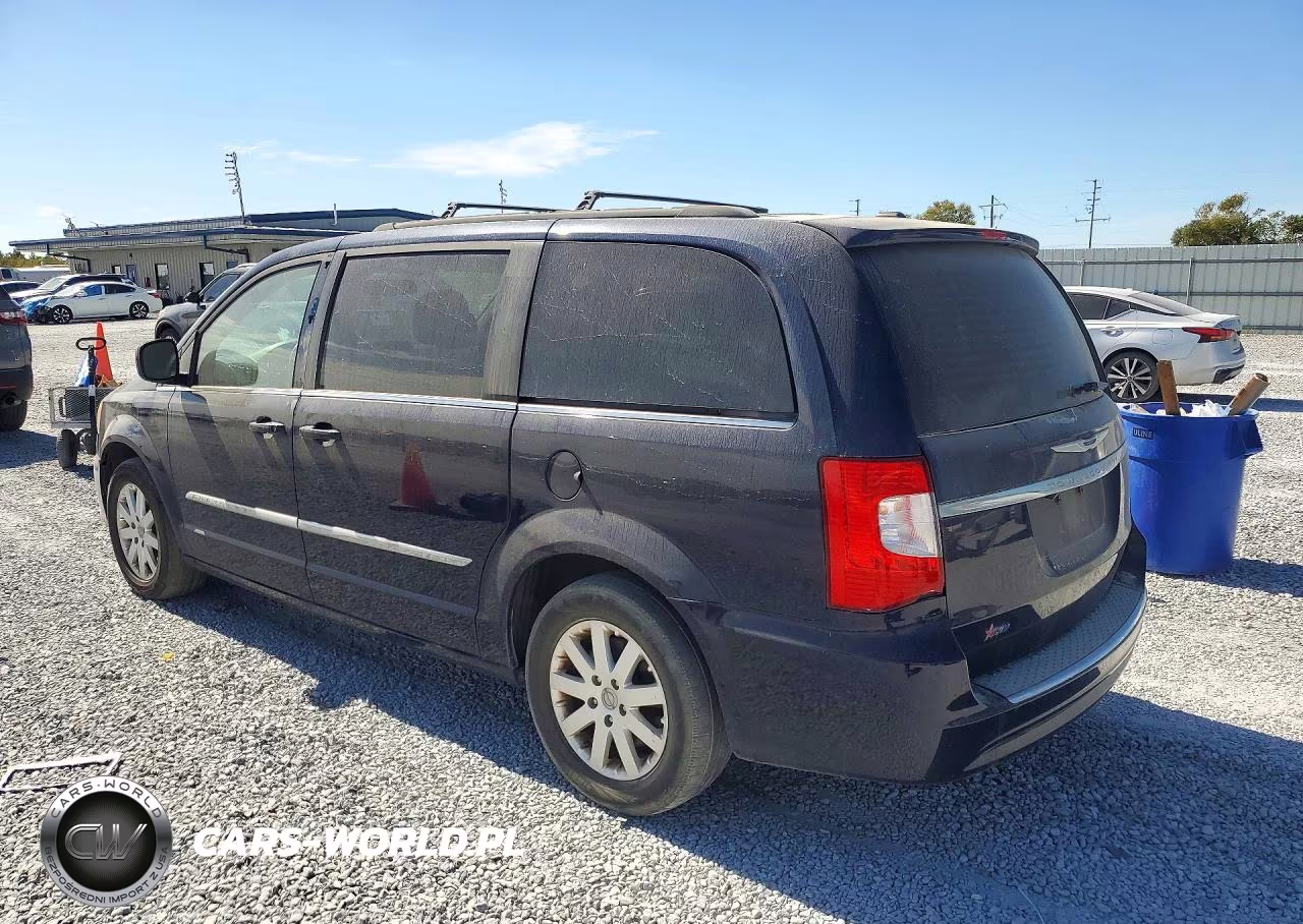 2015 Chrysler Town & Country Touring VIN:2C4RC1BG1FR618912 - 2