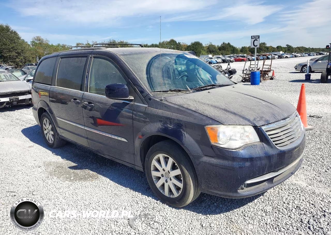 2015 Chrysler Town & Country Touring VIN:2C4RC1BG1FR618912 - 4