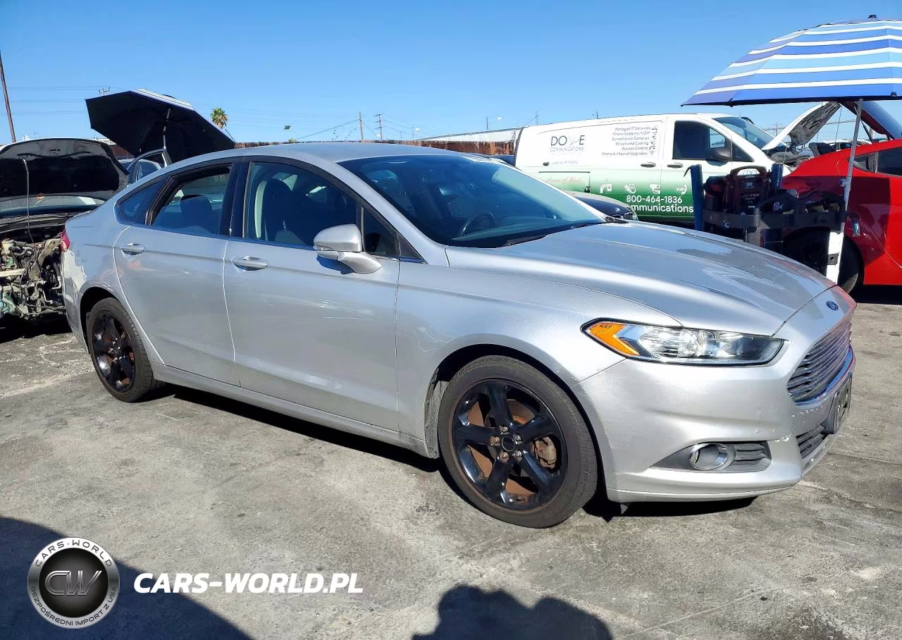 2016 Ford Fusion Se VIN:3FA6P0HD2GR399846 - 4