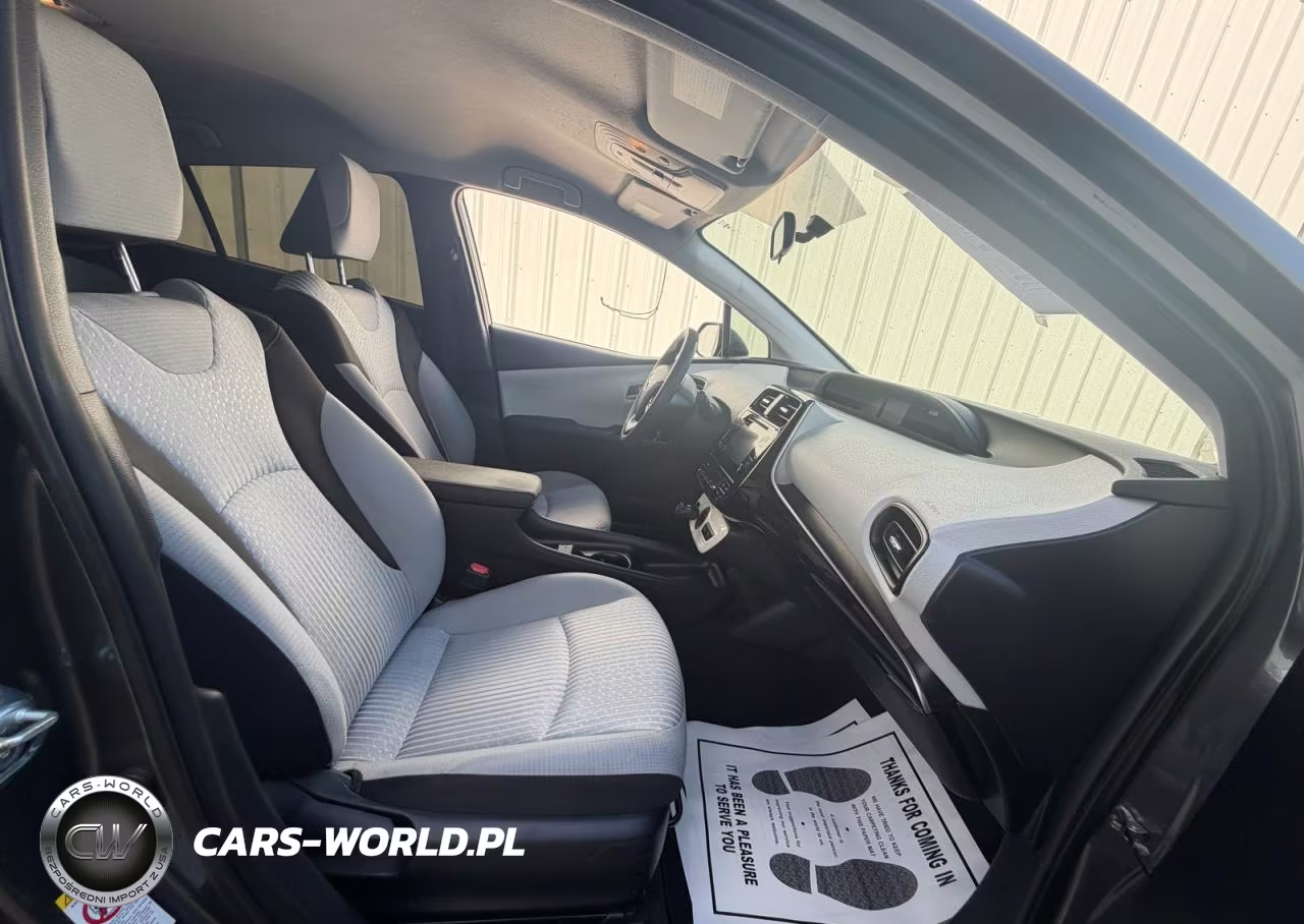 2016 Toyota Prius Two VIN:JTDKBRFU7G3512641 - 5