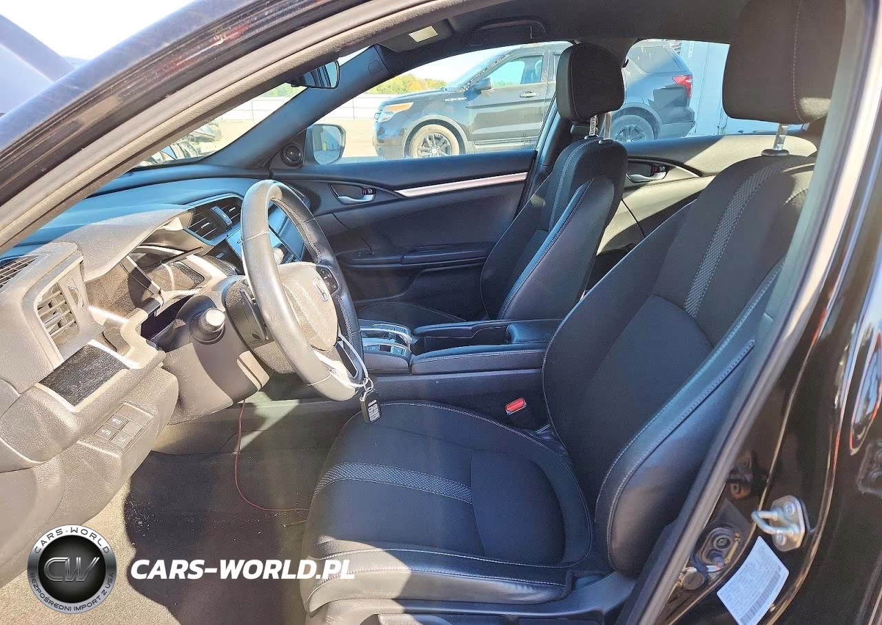 2019 Honda Civic Sport VIN:2HGFC2F85KH589685 - 7
