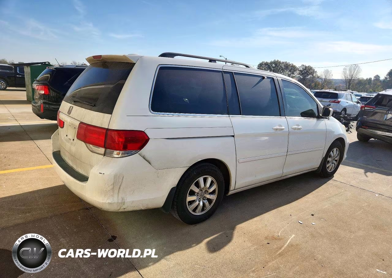 2010 Honda Odyssey Exl VIN:5FNRL3H75AB041681 - 3
