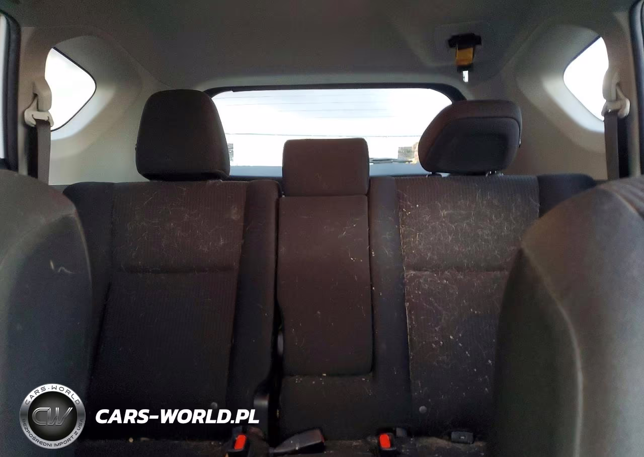 2017 Toyota Rav4 Le VIN:JTMBFREV5HJ123590 - 10