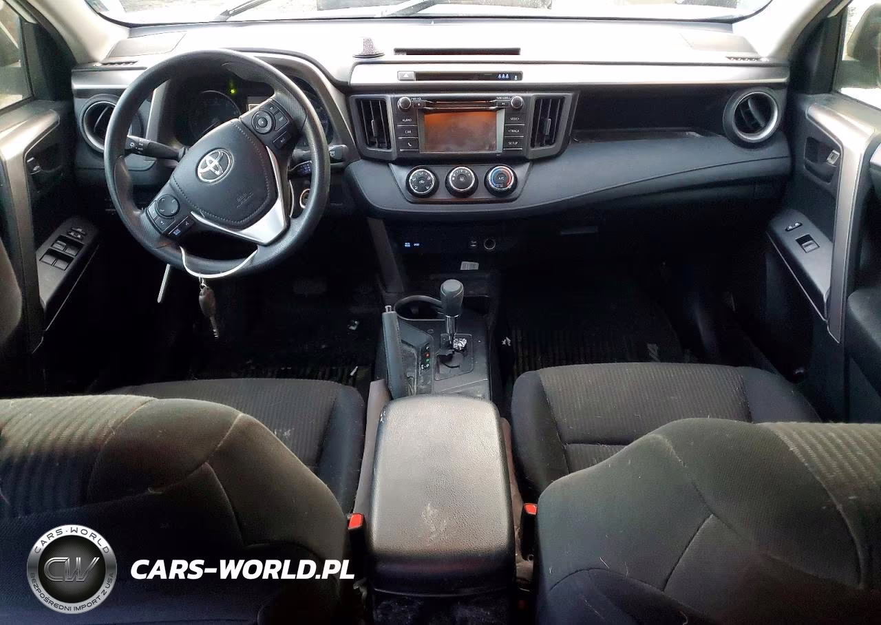 2017 Toyota Rav4 Le VIN:JTMBFREV5HJ123590 - 8