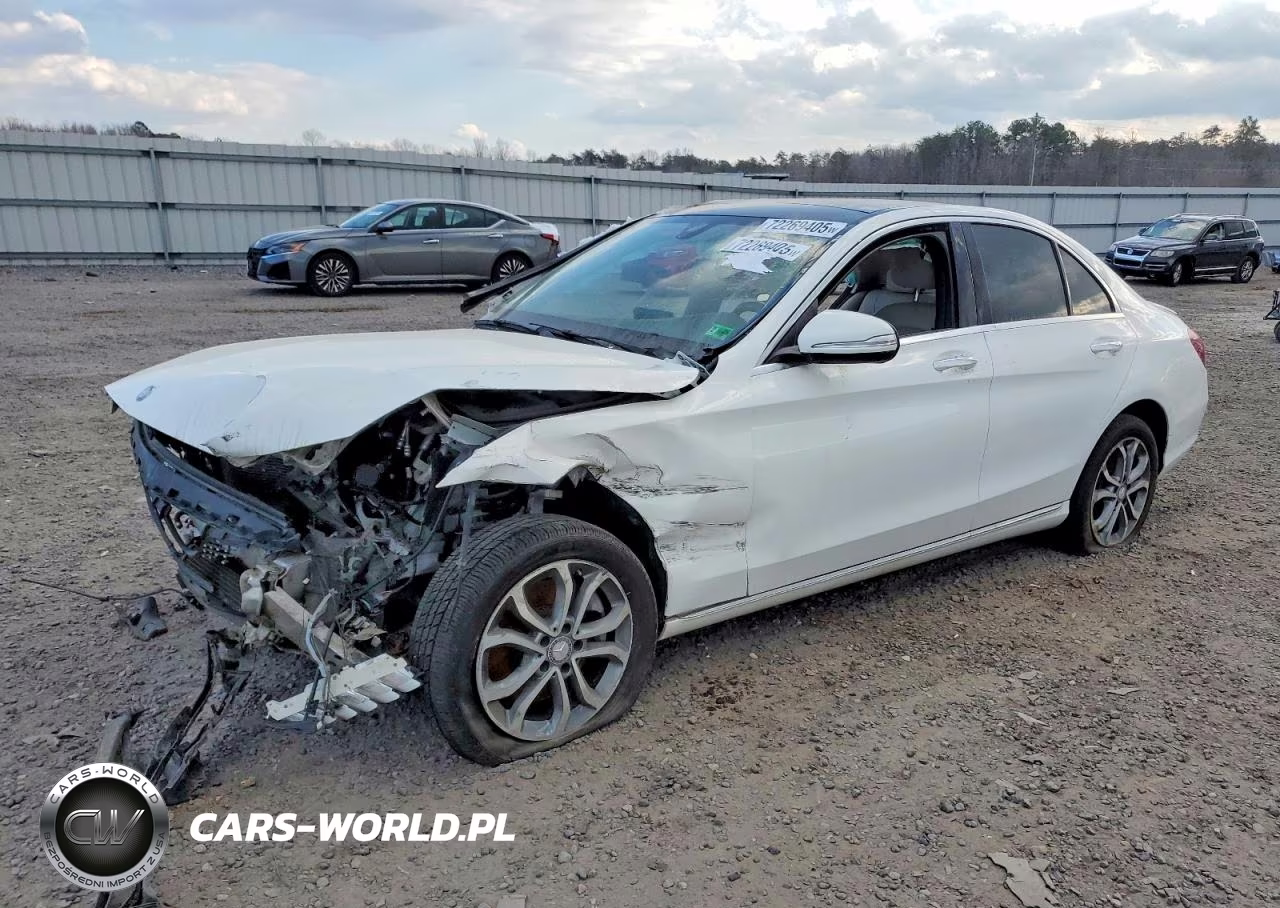 2015 Mercedes-Benz C 300 4Matic