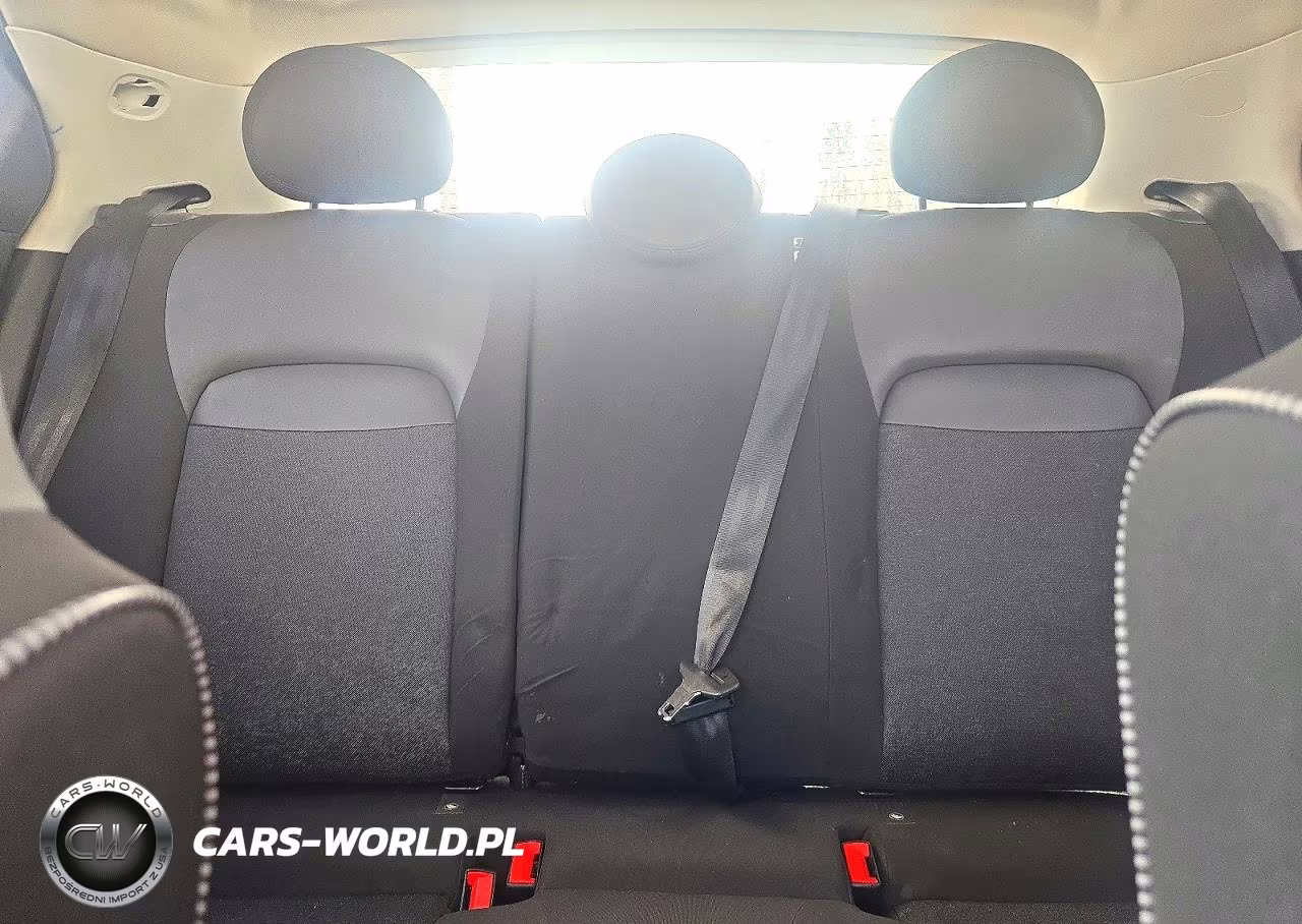 2019 Fiat 500X Pop VIN:ZFBNFYA11KP780971 - 10