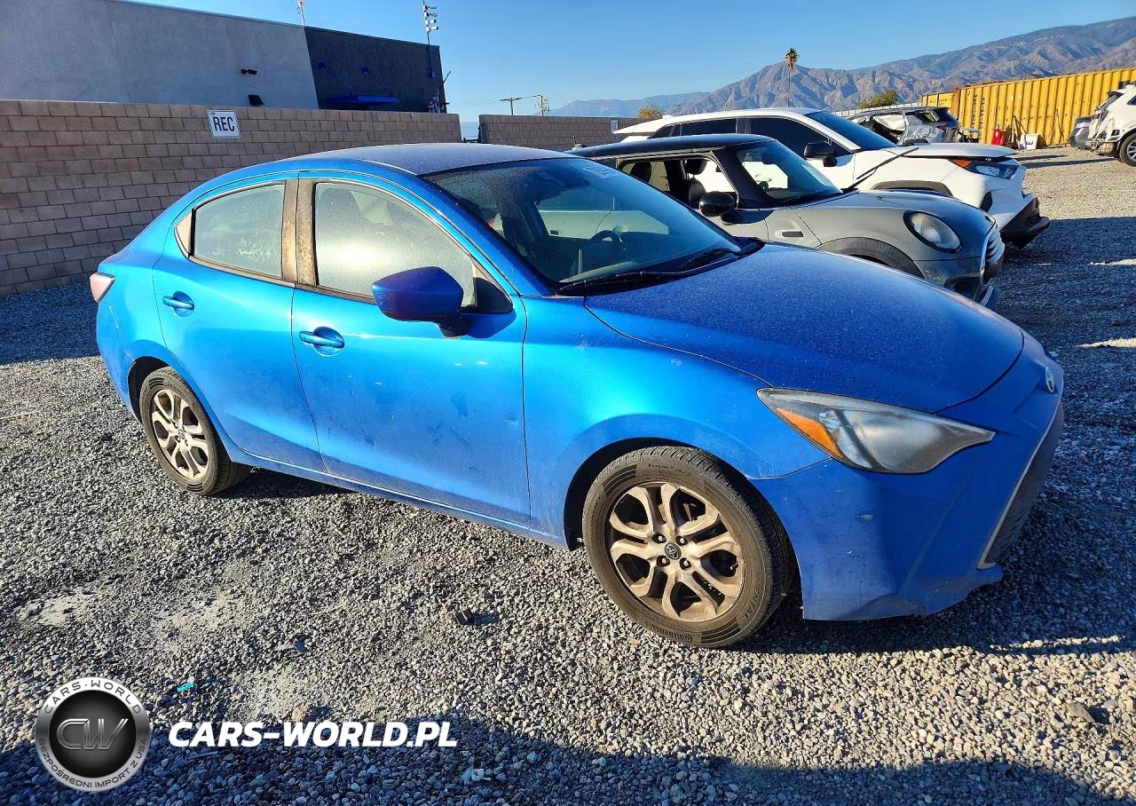 2018 Toyota Yaris Ia Base VIN:3MYDLBYV2JY323396 - 4
