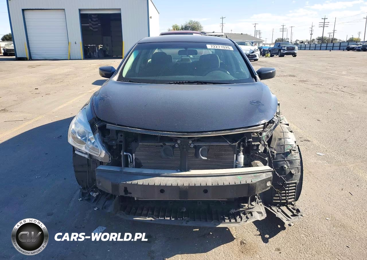 2015 Nissan Altima 2.5 S VIN:1N4AL3AP8FC256070 - 5