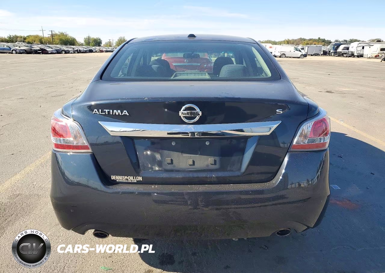 2015 Nissan Altima 2.5 S VIN:1N4AL3AP8FC256070 - 6