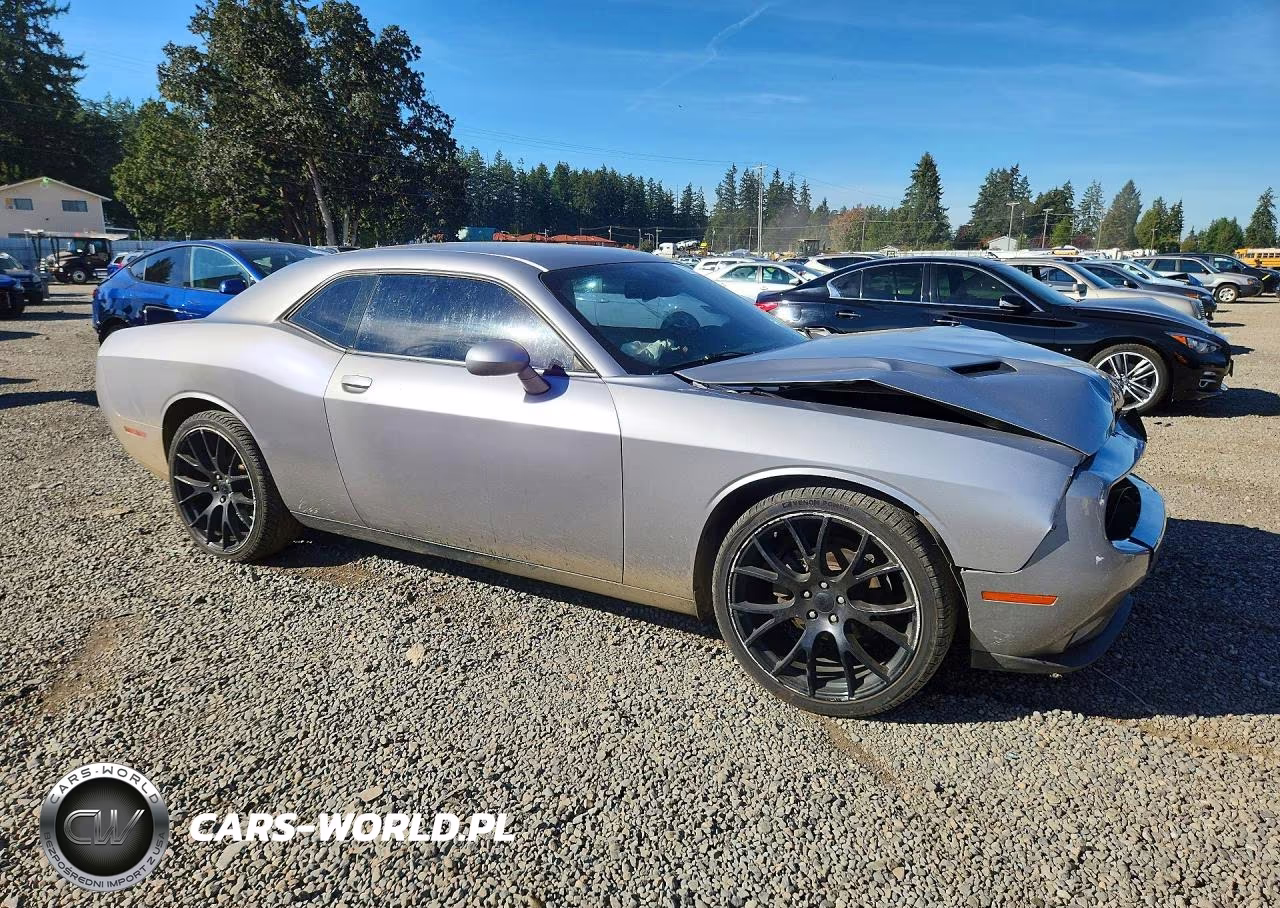 2015 Dodge Challenger Sxt VIN:2C3CDZAG3FH821300 - 4