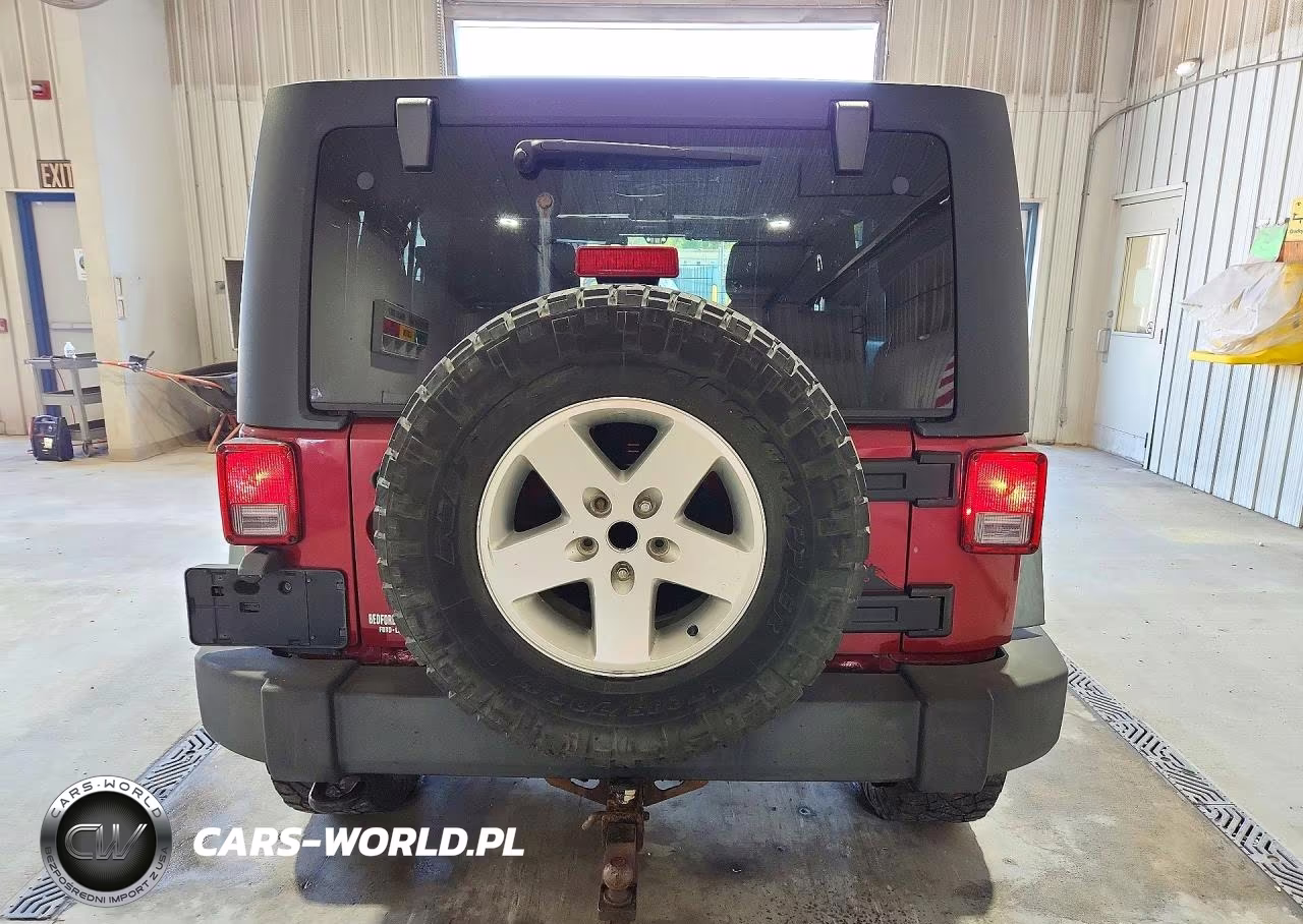 2011 Jeep Wrangler Unlimited Sport VIN:1J4BA3H1XBL552007 - 6