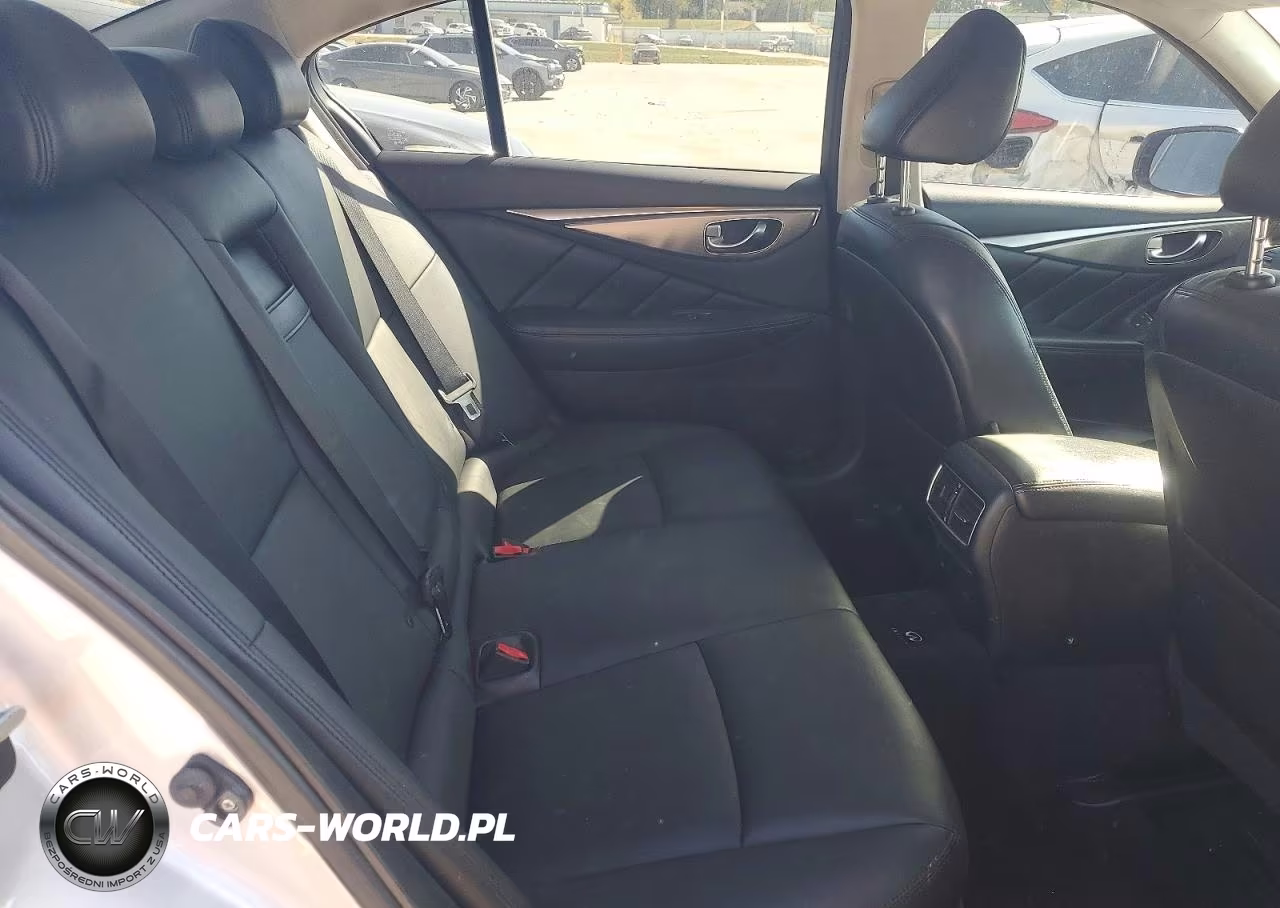 2015 Infiniti Q50 Premium VIN:JN1BV7ARXFM401754 - 10
