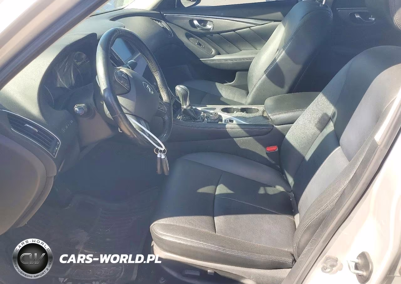 2015 Infiniti Q50 Premium VIN:JN1BV7ARXFM401754 - 7