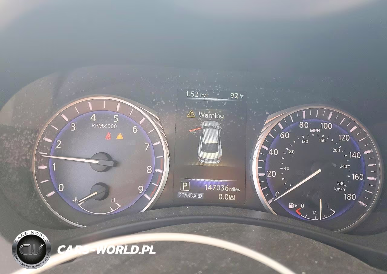 2015 Infiniti Q50 Premium VIN:JN1BV7ARXFM401754 - 9