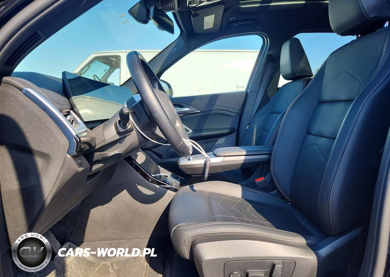 2025 BMW X1 xDrive28I VIN:WBX73EF06S5111624 - 7