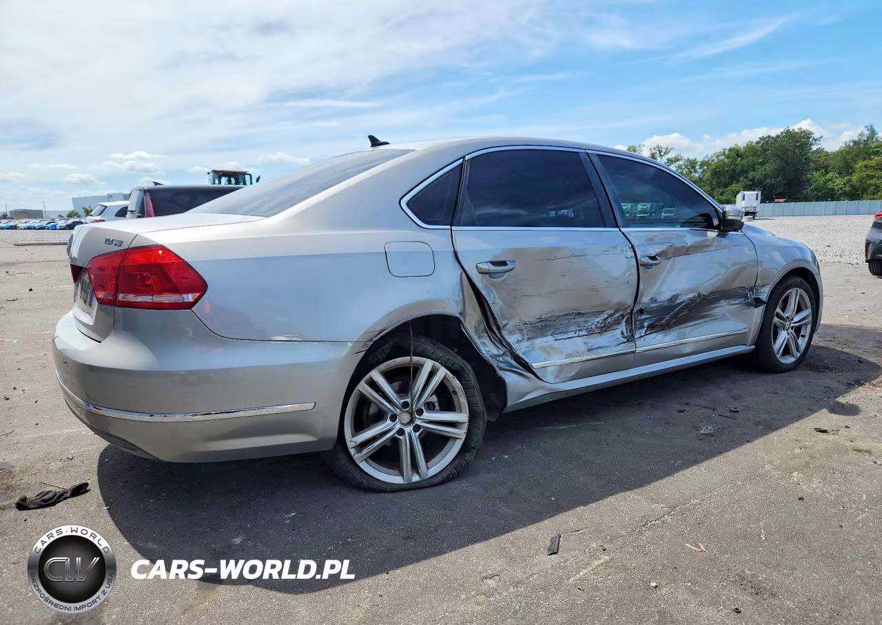 2012 Volkswagen Passat Se VIN:1VWBN7A36CC108912 - 3