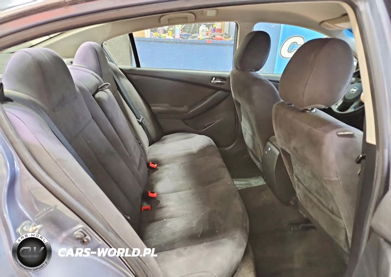 2012 Nissan Altima Base VIN:1N4AL2AP8CN403692 - 10