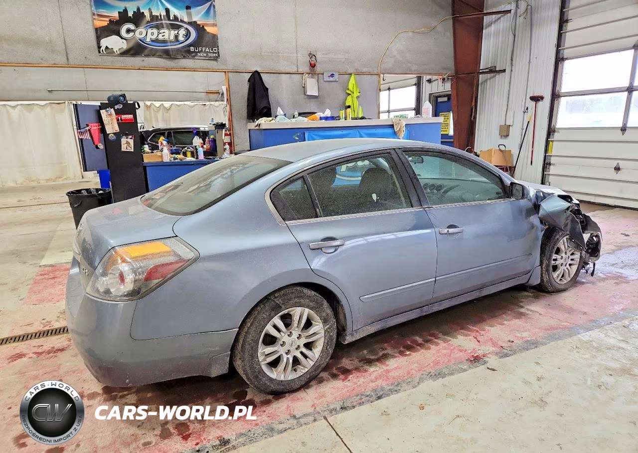2012 Nissan Altima Base VIN:1N4AL2AP8CN403692 - 3