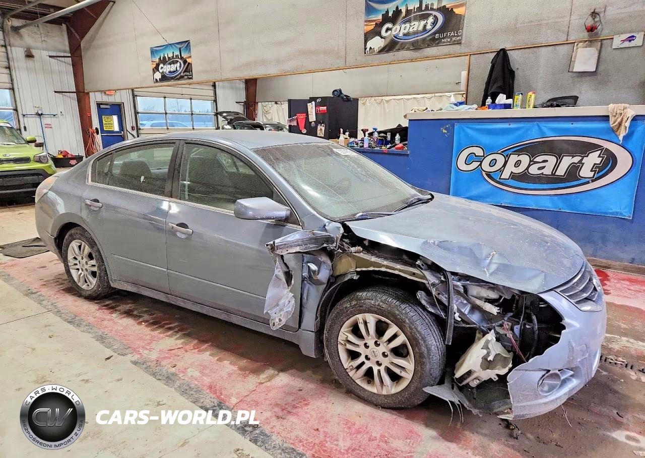 2012 Nissan Altima Base VIN:1N4AL2AP8CN403692 - 4