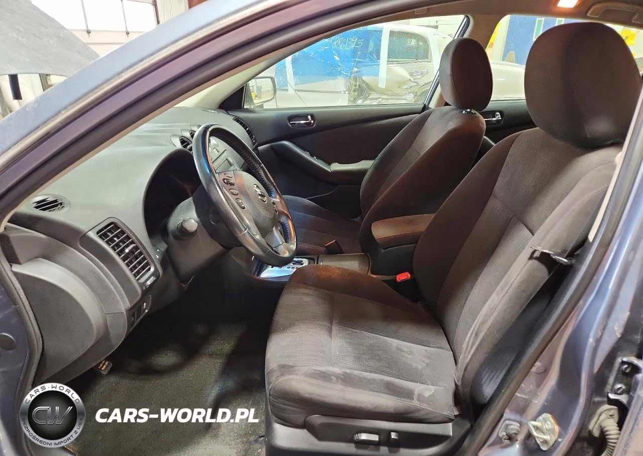 2012 Nissan Altima Base VIN:1N4AL2AP8CN403692 - 7