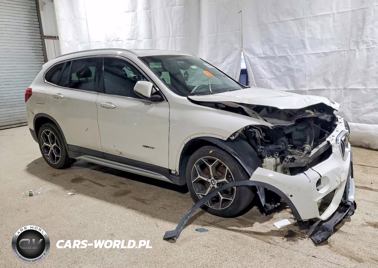 2018 BMW X1 xDrive28I VIN:WBXHT3Z31J4A66436 - 4