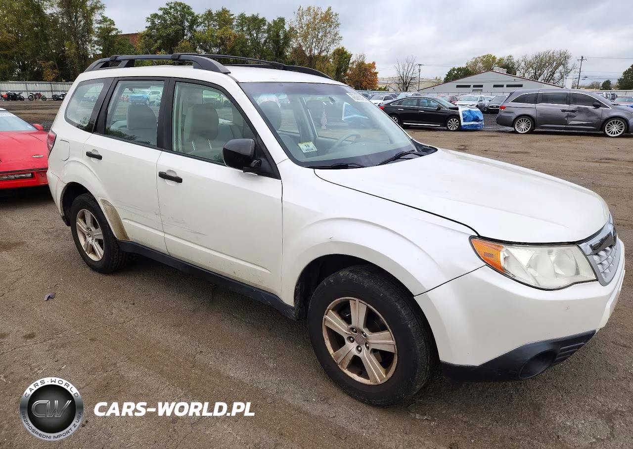 2011 Subaru Forester 2.5X VIN:JF2SHABC5BH776256 - 4
