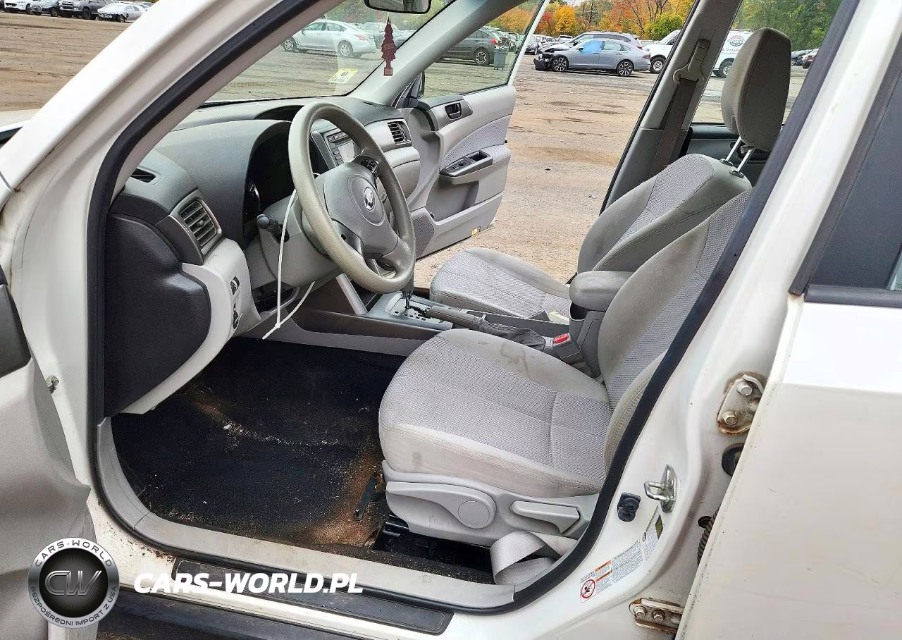 2011 Subaru Forester 2.5X VIN:JF2SHABC5BH776256 - 7