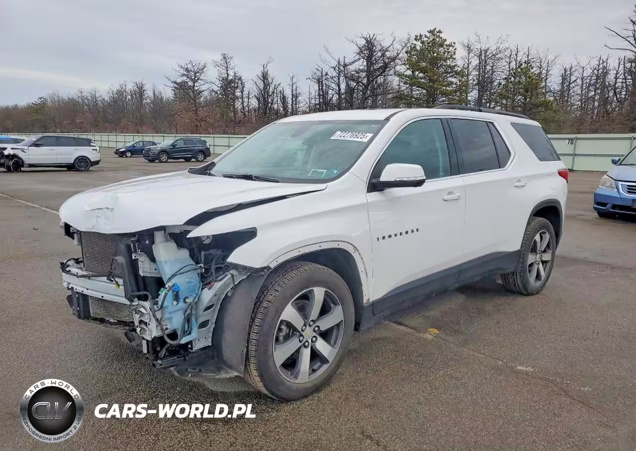 2021 Chevrolet Traverse Lt