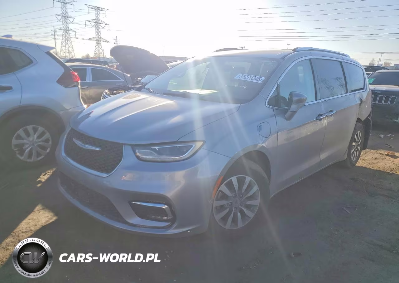 2021 Chrysler Pacifica Hybrid Touring L VIN:2C4RC1L76MR586129 - 1