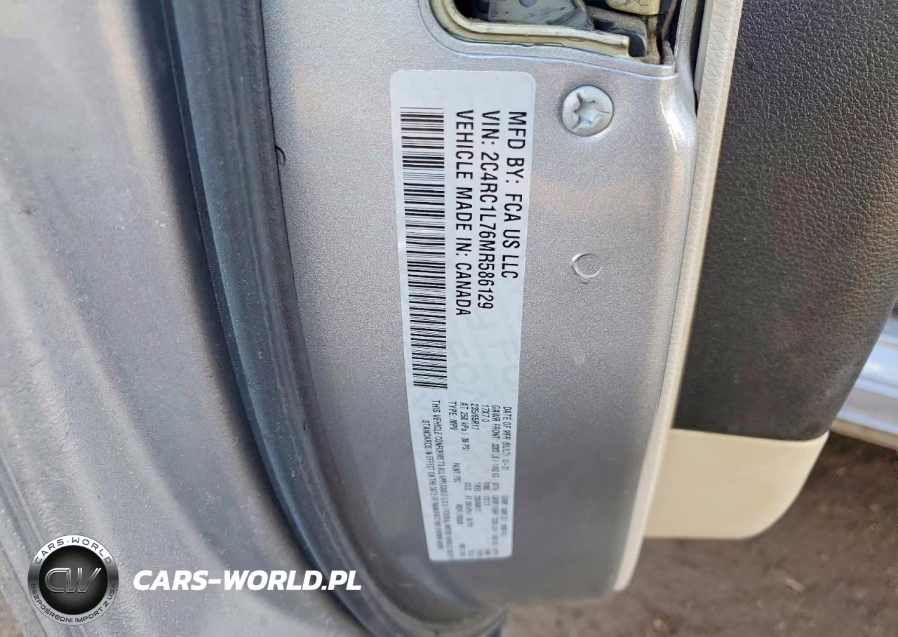 2021 Chrysler Pacifica Hybrid Touring L VIN:2C4RC1L76MR586129 - 12