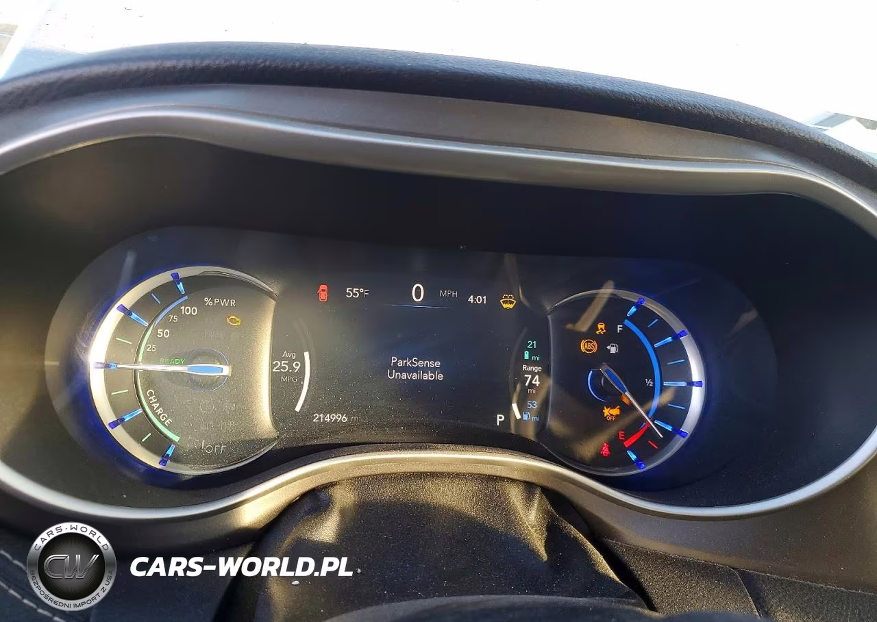 2021 Chrysler Pacifica Hybrid Touring L VIN:2C4RC1L76MR586129 - 9