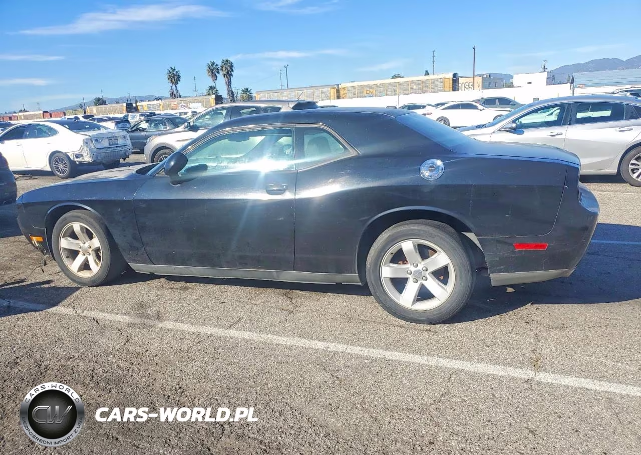 2013 Dodge Challenger Sxt VIN:2C3CDYAG2DH737170 - 2