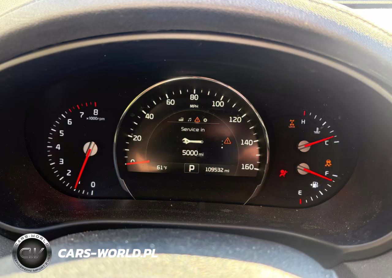 2018 Kia Sorento Ex VIN:5XYPHDA52JG375490 - 8