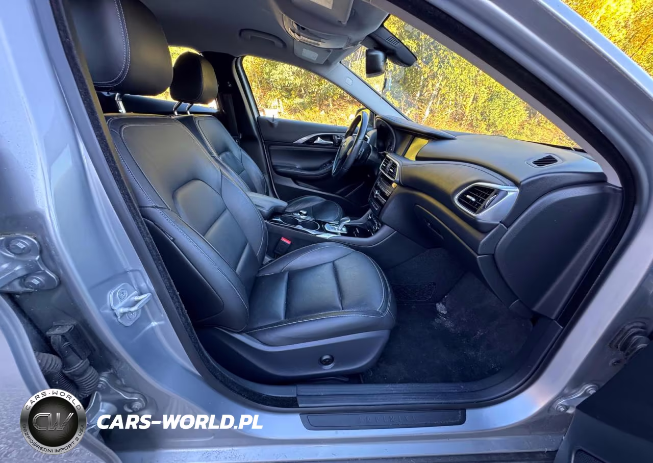 2018 Infiniti Qx30 Luxury VIN:SJKCH5CR7JA057964 - 5