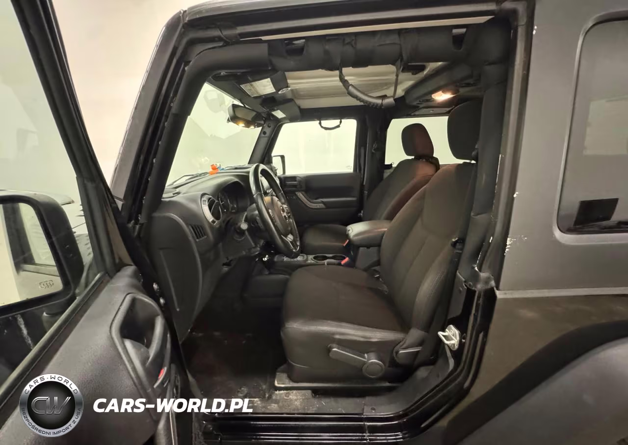 2016 Jeep Wrangler Sport VIN:1C4AJWAG7GL339735 - 5
