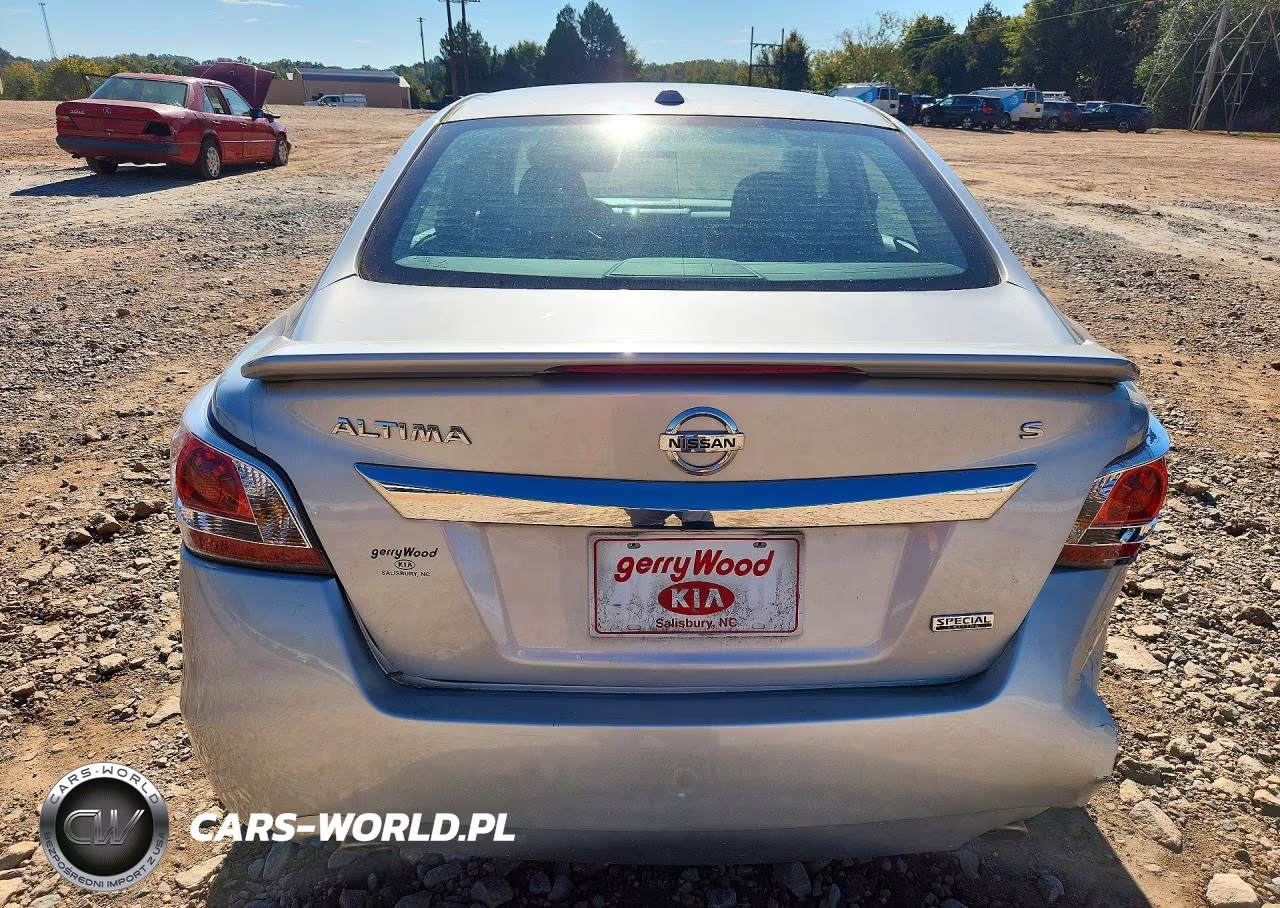2015 Nissan Altima 2.5 S VIN:1N4AL3AP9FC576059 - 6
