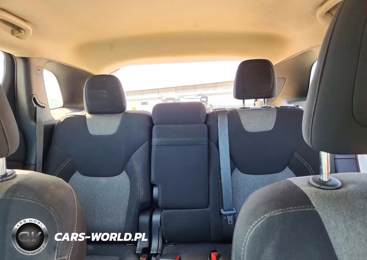 2016 Volkswagen Jetta S VIN:3VW267AJXGM276374 - 10