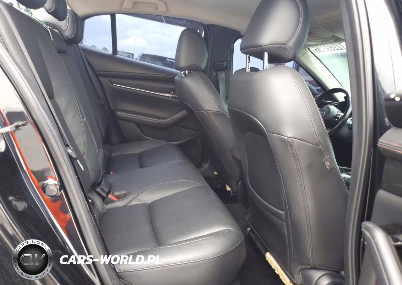 2019 Mazda 3 Preferred VIN:3MZBPADL4KM111954 - 10