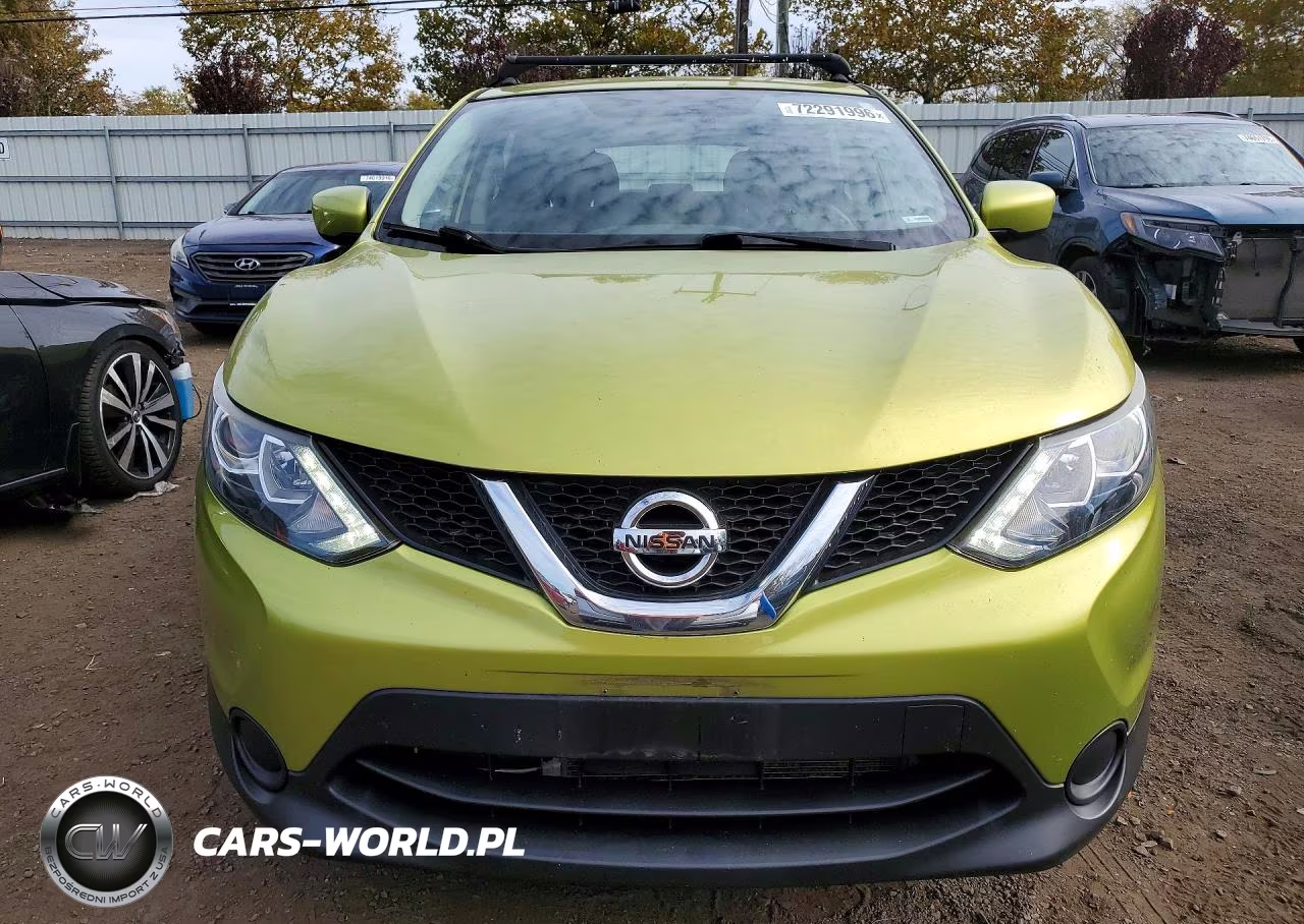 2017 Nissan Rogue Sport S VIN:JN1BJ1CR0HW113576 - 5