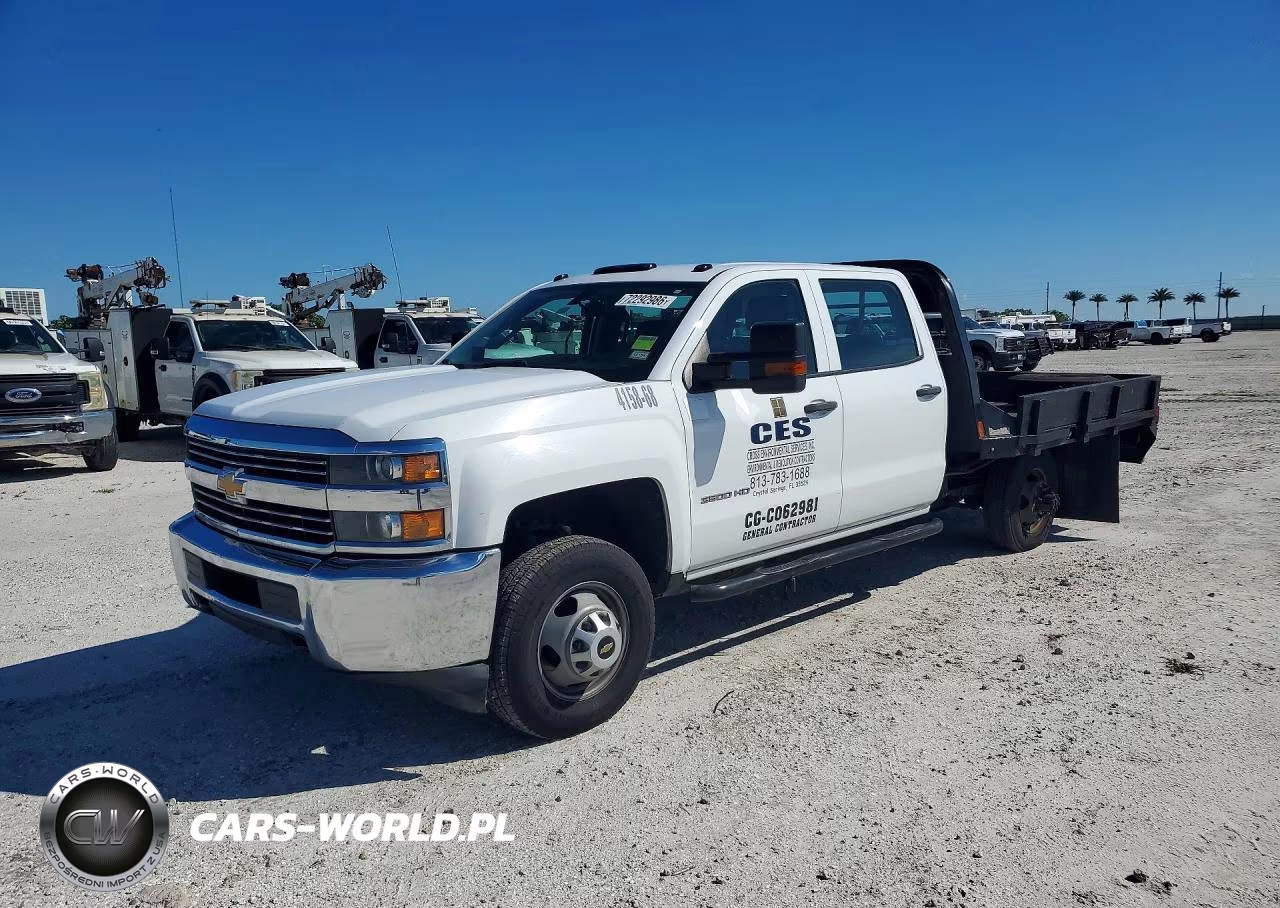 2018 Chevrolet Silverado C3500 VIN:1GB4CYCG9JF224158 - 1