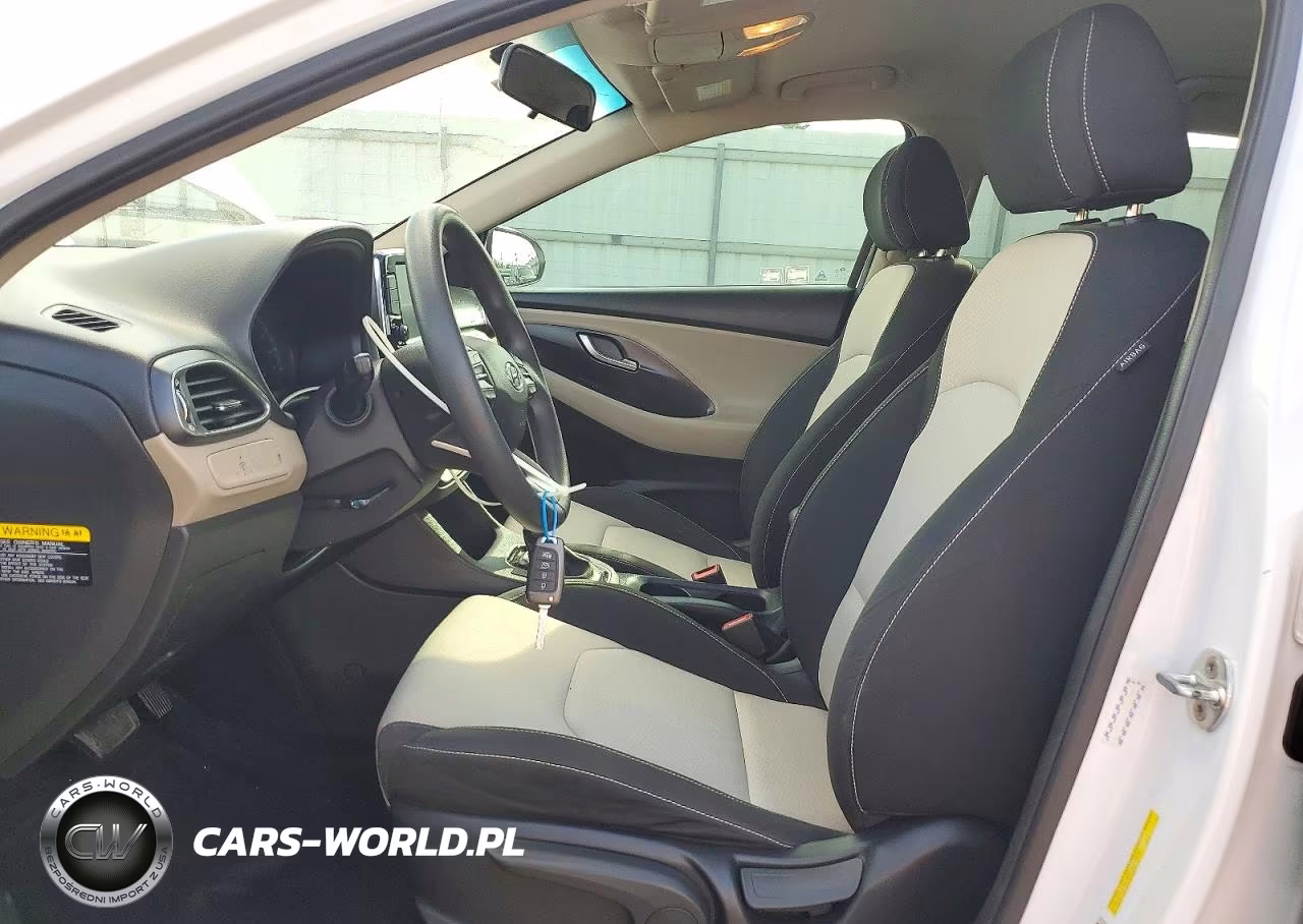 2018 Hyundai Elantra Gt Base VIN:KMHH35LE7JU039785 - 7
